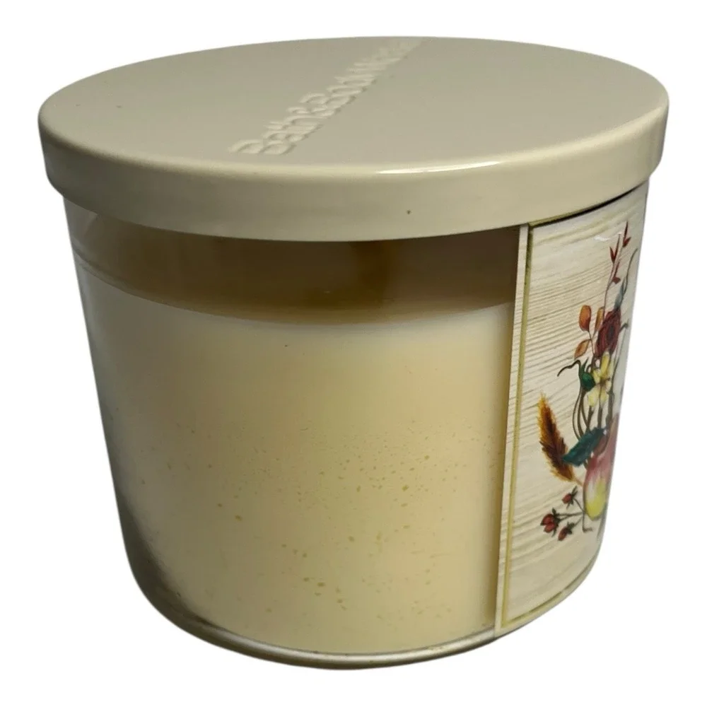 Bath & Body Works Apple Crisp 3 Wick Scented Candle 14.5oz lid Autumn Fall *READ